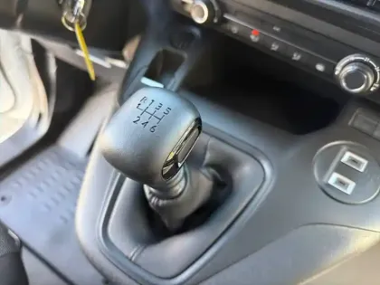 Photo 13 Opel Combo  CARGO M 650 KG BLUEHDI 100 S&S BVM6