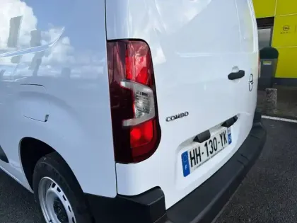 Photo 16 Opel Combo  CARGO M 650 KG BLUEHDI 100 S&S BVM6