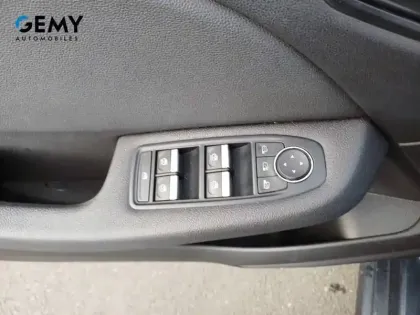 Photo 14 Renault Clio  Blue dCi 115