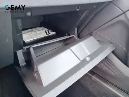 Photo 20 Renault Clio  Eco-G 100 ch GSR2