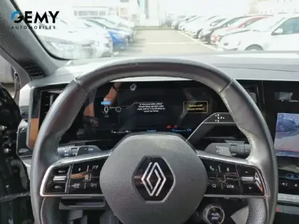 Photo 13 Renault Espace  E-Tech hybrid 200