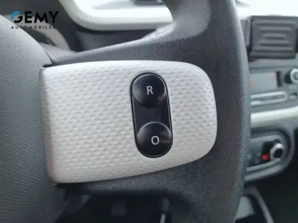 Photo 14 Renault Twingo  III E-Tech