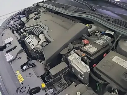 Photo 14 Peugeot 208  Hybrid 110 e-DCS6