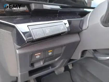 Photo 12 Renault Austral  E-Tech hybrid 200