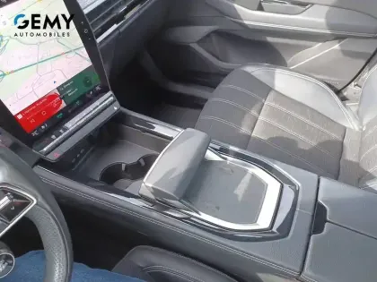 Photo 18 Renault Austral  E-Tech hybrid 200