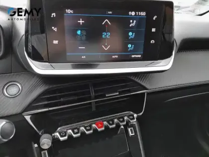 Photo 11 Peugeot 208  PureTech 100 S&S BVM6