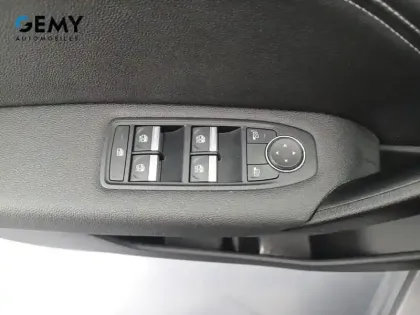 Photo 59 Renault Captur  TCe 90