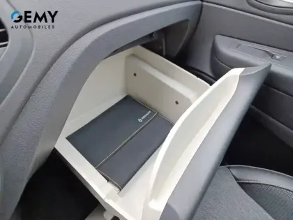 Photo 41 Renault Captur Gén. I (J87) Ph2 Intens 5