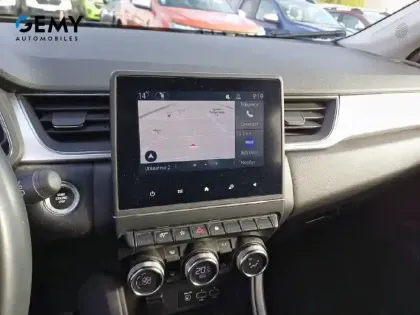 Photo 12 Renault Captur  mild hybrid 140