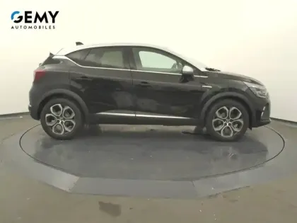 Photo 33 Renault Captur  mild hybrid 140