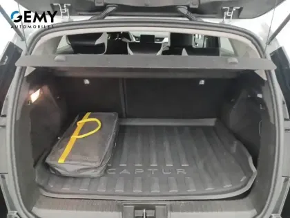 Photo 35 Renault Captur  mild hybrid 140
