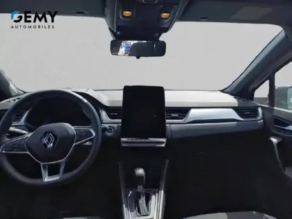 Photo 7 Renault Captur  E-Tech full hybrid 145 ch