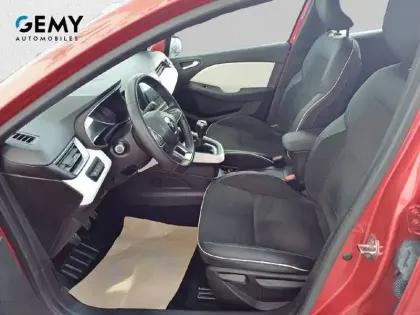 Photo 26 Renault Clio Gén. V (BJA) Ph1 Intens 5