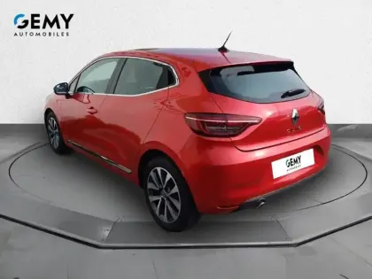 Photo 24 Renault Clio Gén. V (BJA) Ph1 Intens 5