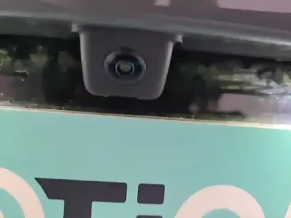 Photo 30 Peugeot 208  Hybrid 110 e-DCS6