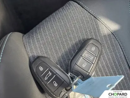 Photo 13 Peugeot 3008  Puretech 130ch S&S BVM6