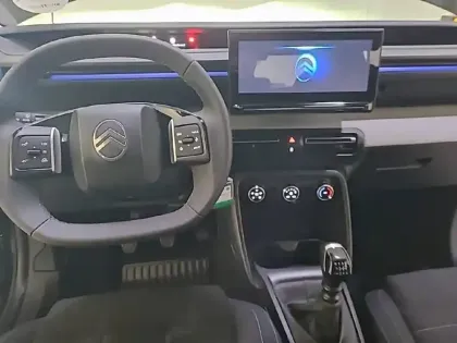 Photo 34 Citroën C3 Gén. IV Ph1 PLUS 5