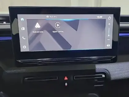 Photo 20 Citroën C3  Turbo 100 ch BVM6