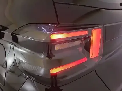 Photo 16 Citroën C3  Turbo 100 ch BVM6