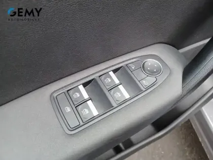 Photo 11 Renault Symbioz  E-Tech full hybrid 145