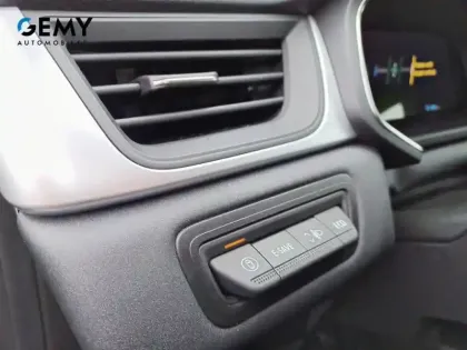 Photo 12 Renault Symbioz  E-Tech full hybrid 145