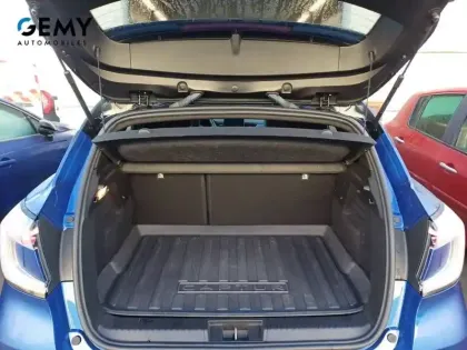 Photo 5 Renault Captur  E-Tech full hybrid 145 ch