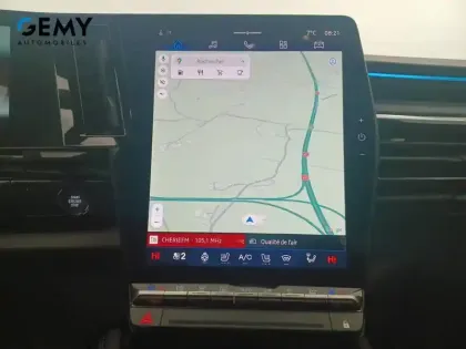 Photo 13 Renault Espace  E-Tech full hybrid 200 GSR2