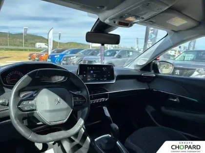 Photo 118 Peugeot 208  PureTech 75 S&S BVM5