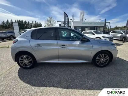 Photo 31 Peugeot 208  PureTech 75 S&S BVM5