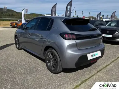 Photo 30 Peugeot 208  PureTech 75 S&S BVM5