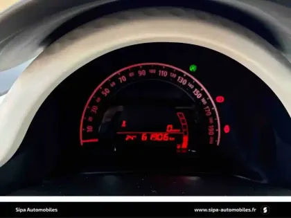 Photo 14 Renault Twingo  III TCe 95