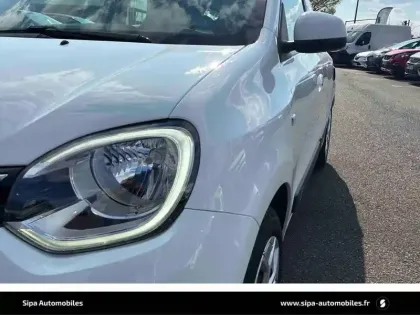 Photo 30 Renault Twingo  III TCe 95