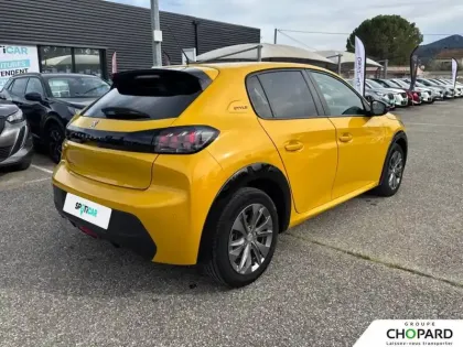 Photo 27 Peugeot 208  Electrique 50 kWh 136ch