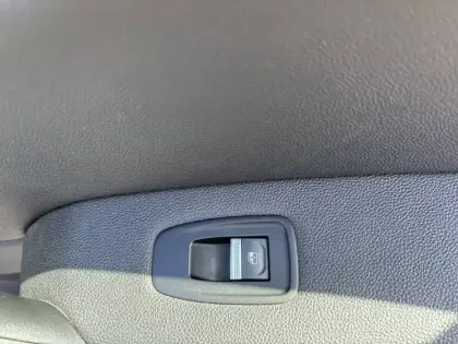 Photo 14 Renault Captur Gén. II (HJB) Ph1 Intens 5