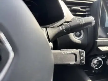 Photo 30 Renault Captur Gén. II (HJB) Ph1 Intens 5