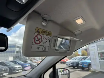 Photo 43 Renault Captur Gén. II (HJB) Ph1 Intens 5