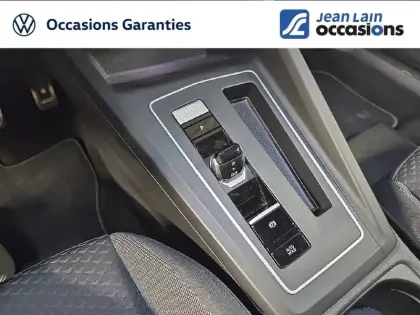 Photo 15 Volkswagen Golf  1.0 eTSI OPF 110 DSG7