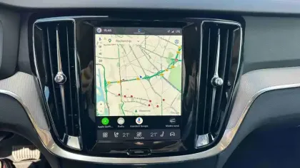 Photo 54 Volvo V60  T6 AWD Hybride Rechargeable 253 ch + 145 ch Geartronic 8
