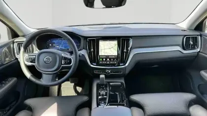 Photo 62 Volvo V60  T6 AWD Hybride Rechargeable 253 ch + 145 ch Geartronic 8