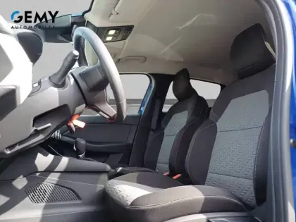 Photo 23 Renault Clio  E-Tech full hybrid 145
