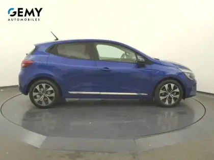 Photo 33 Renault Clio  E-Tech full hybrid 145