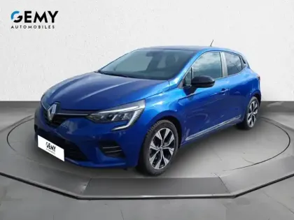 Photo 15 Renault Clio  E-Tech full hybrid 145