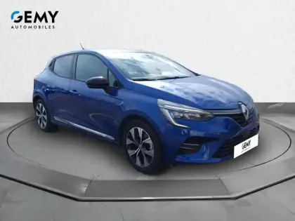 Photo 17 Renault Clio  E-Tech full hybrid 145