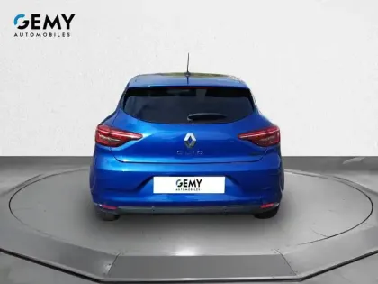 Photo 19 Renault Clio  E-Tech full hybrid 145