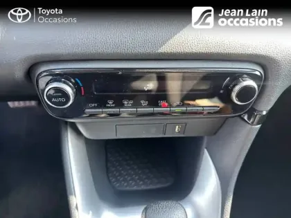 Photo 13 Toyota Yaris  Hybride 116h