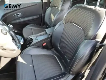 Photo 8 Renault Scenic Grand  dCi 160 Energy EDC