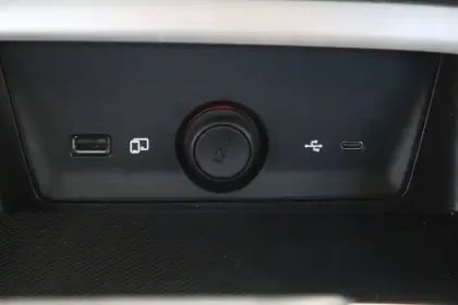 Photo 103 Mg ZS  1.5 L Hybrid+ 197 ch