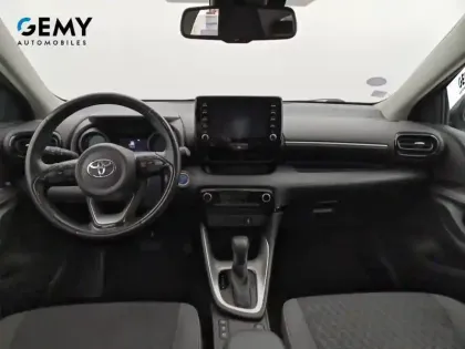 Photo 37 Toyota Yaris  Hybride 116h