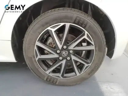 Photo 40 Toyota Yaris  Hybride 116h