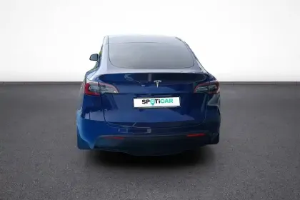 Photo 48 Tesla Model Y  Standard RWD